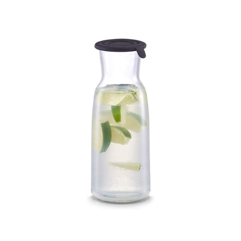 Karafa se silikonovým víkem 700ml