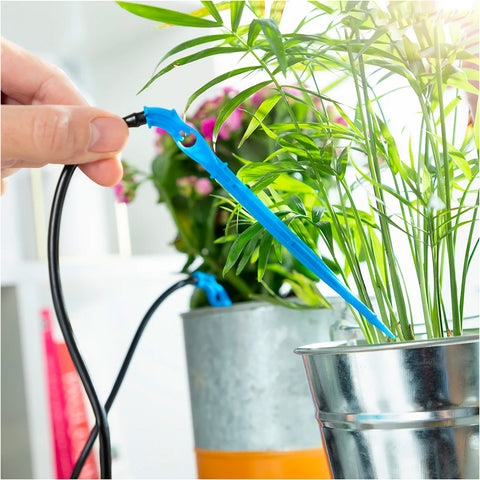 immagine-7-innovagoods-sistema-di-irrigazione-a-goccia-per-8-piante-da-vaso-ean-8435527821050