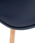 immagine-2-atmosphera-createur-dinterieur-sedia-da-tavolo-con-piedi-in-legno-di-faggio-ean-3560232592836